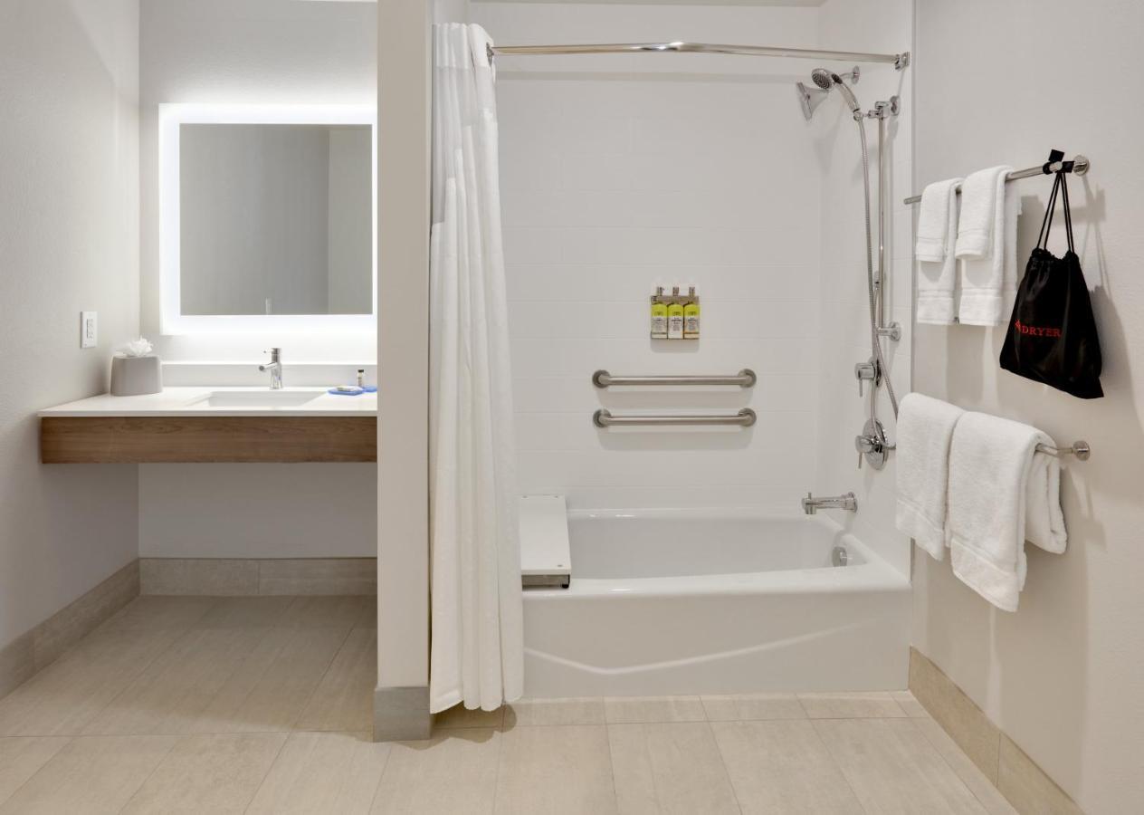 Holiday Inn Express & Suites Fort Worth North - Northlake By Ihg Zewnętrze zdjęcie